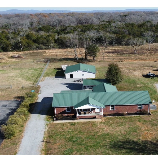 2940 Midland Rd, Shelbyville, TN 37160 - photo 1