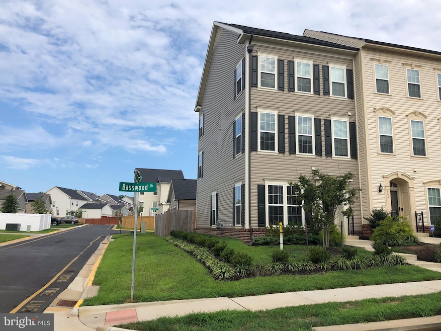 864 Basswood Dr, Stafford, VA 22554 - photo 1