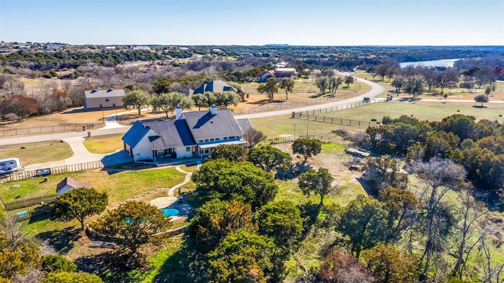 2188 Cactus Rio Ln, Weatherford, TX 76087 - photo 1