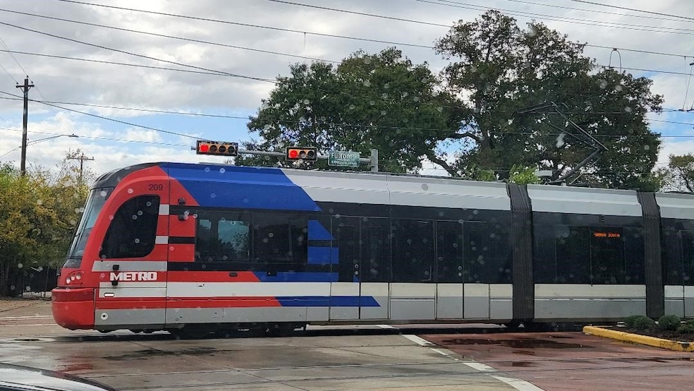 116 King St, Houston, TX 77022 - photo 1