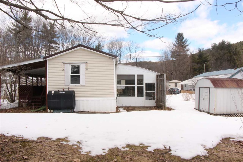 8 Lynwood Dr, Brattleboro, VT 05301 - photo 1