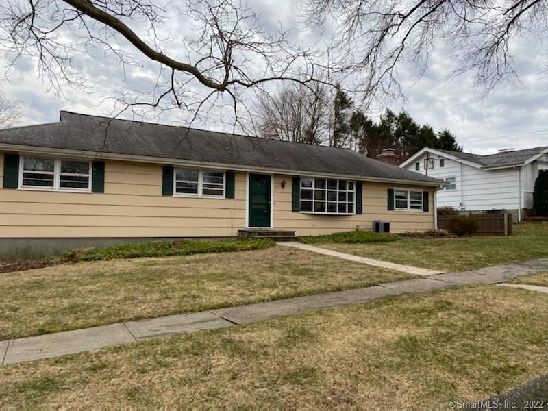 25 Red Coach Dr, Stratford, CT 06614 - photo 1