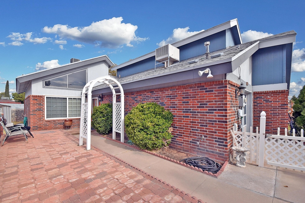 Welcome to 11045 Skipper Dr A