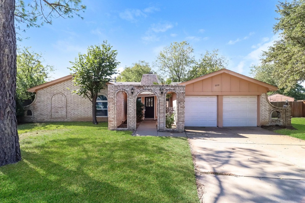 2259 Shady Brook Dr, Bedford, TX 76021 - photo 1