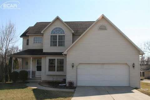 9467 Hill Rd, Swartz Creek, MI 48473 - photo 1