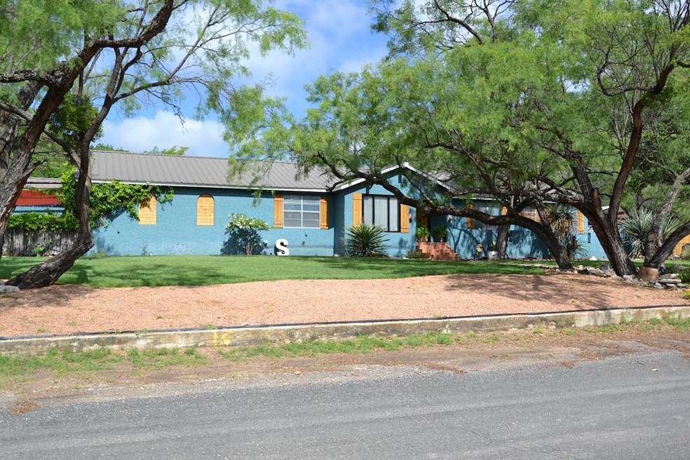For Sale $424,000
