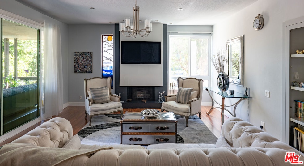 For Sale $955,000 • Co-Listing Agent