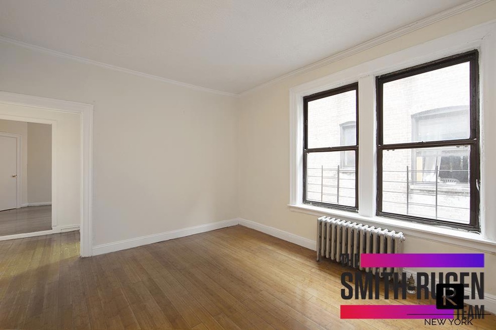 unlisted-address, New York, NY 10040 - photo 1