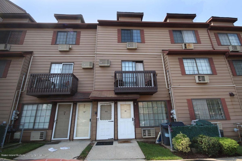 80 Daffodil Ln unit 117, Staten Island, NY 10314 - photo 1