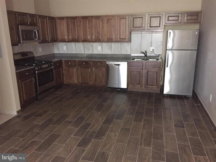 1209 Liberty Rd unit 200, Sykesville, MD 21784 - photo 1