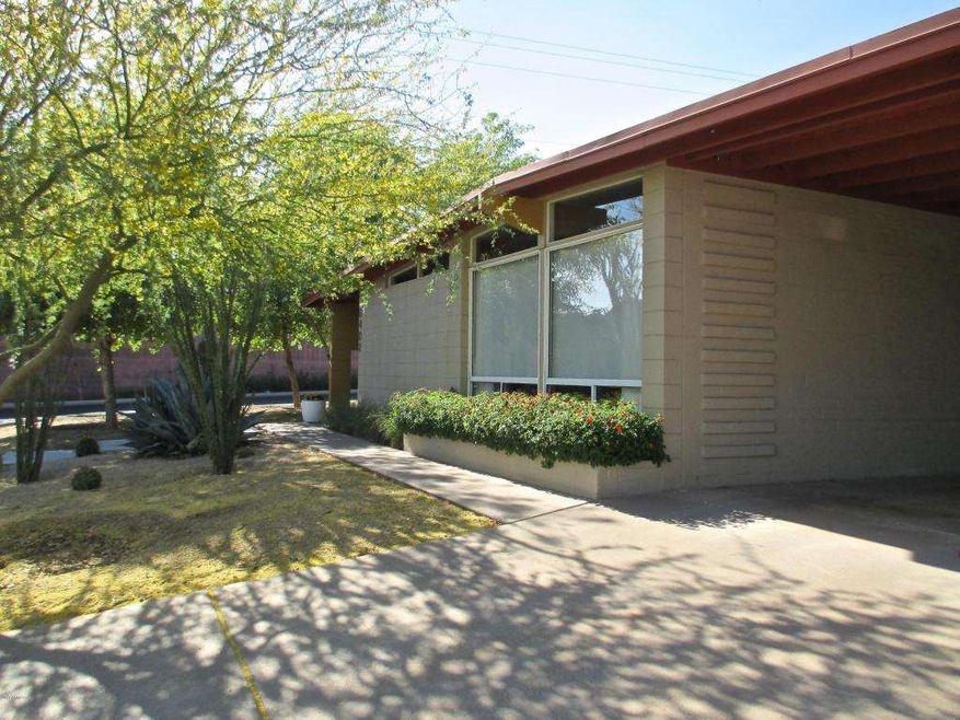 6402 East Hubbell