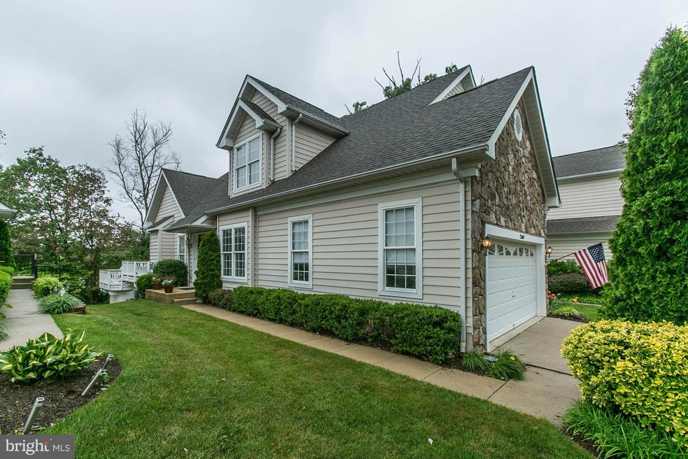 25609 Creek Run Terrace, Chantilly, VA 20152 - photo 1