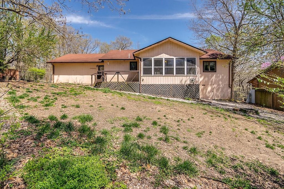 2 Hartsfield Ln, Bella Vista, AR 72715 - photo 1