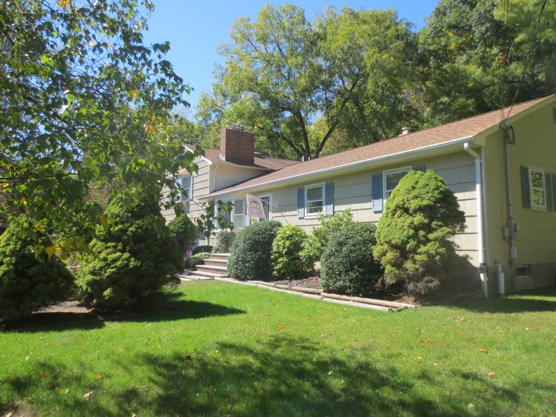 24 Woodland Dr, Vernon, NJ 07462 - photo 1