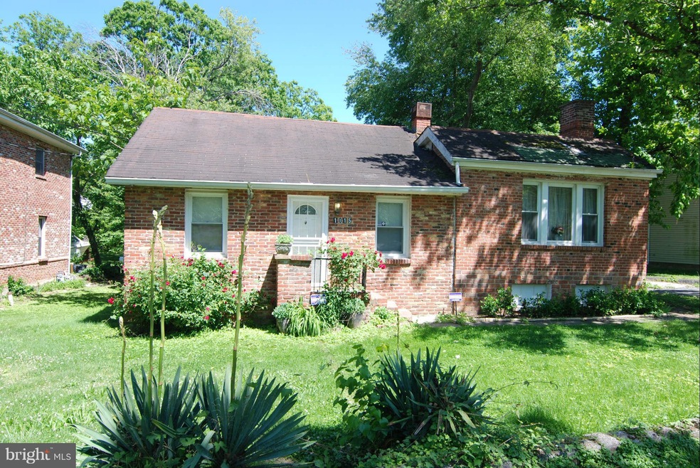 1015 Cypresstree Dr, Capitol Heights, MD 20743 - photo 1