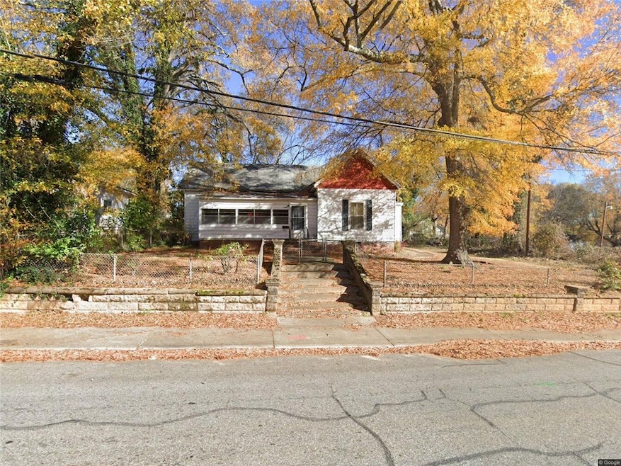 1407 S Mcduffie St, Anderson, SC 29624 - photo 1