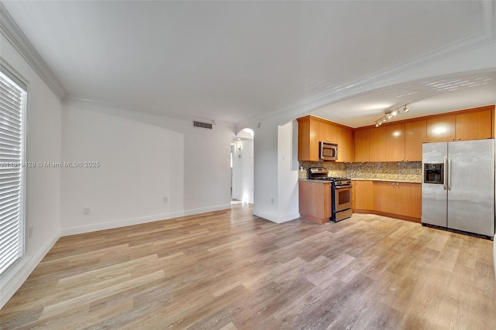 For Rent $2,400/month