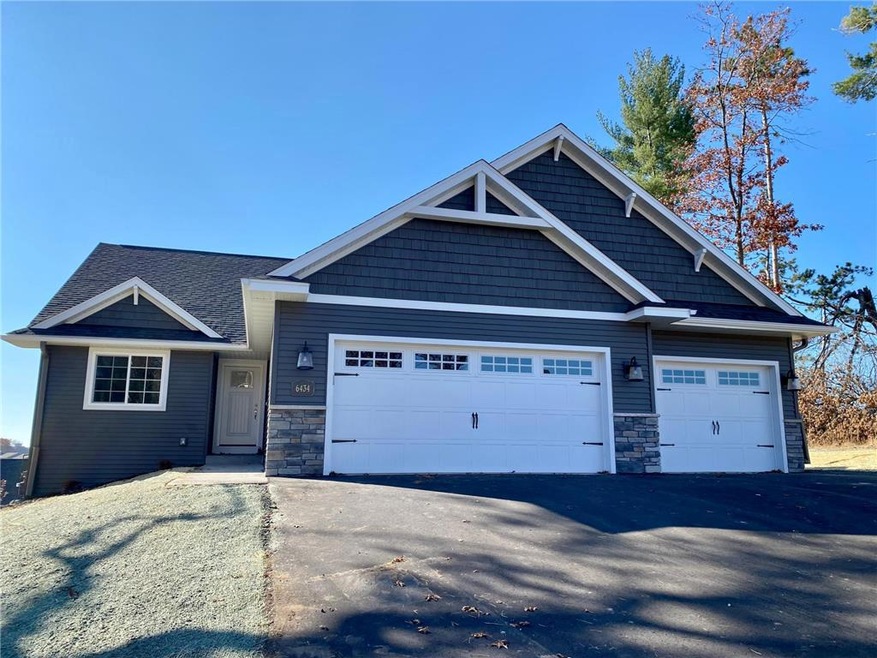 6434 Burr Oak Ln, Eau Claire, WI 54703 - photo 1