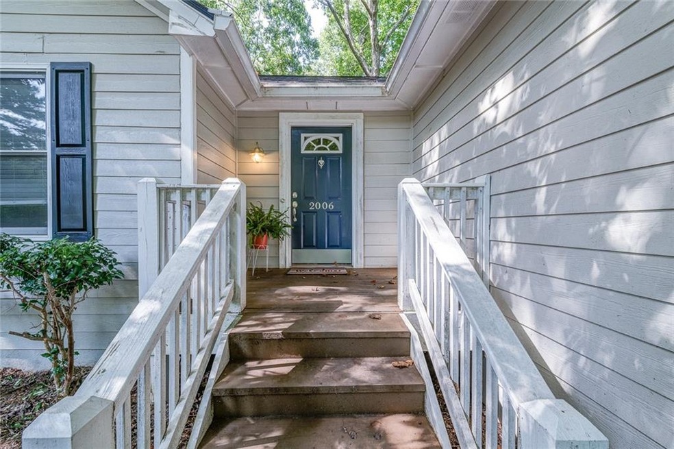 2006 Estate Ct, Woodstock, GA 30188 - photo 1