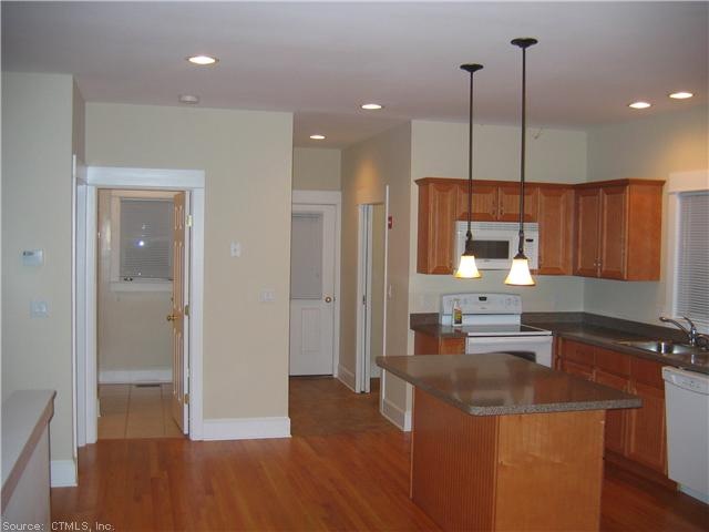 455 Leetes Island Rd, Branford, CT 06405 - photo 1