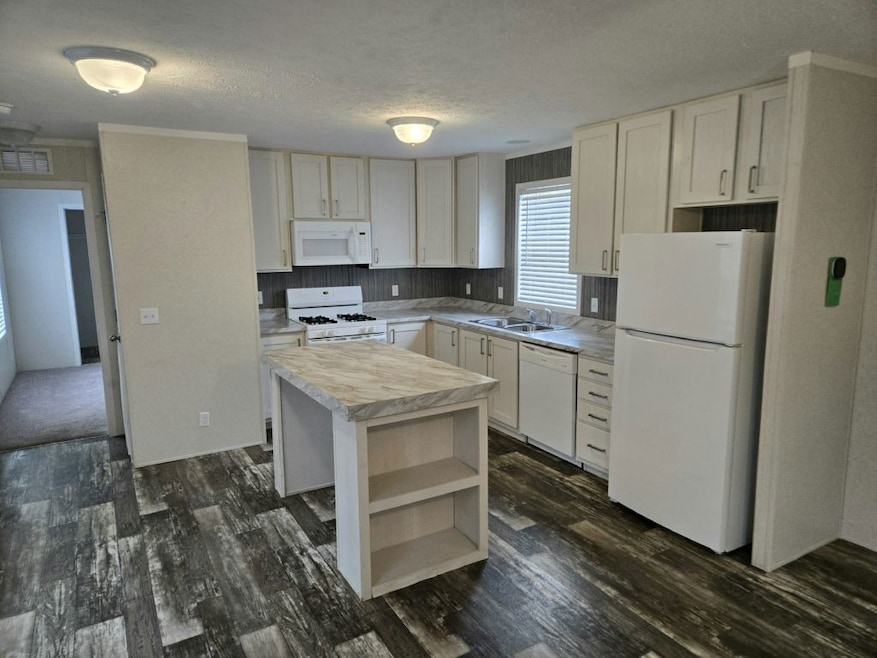 3900 Clark Ln unit 130, Columbia, MO 65202 - photo 1