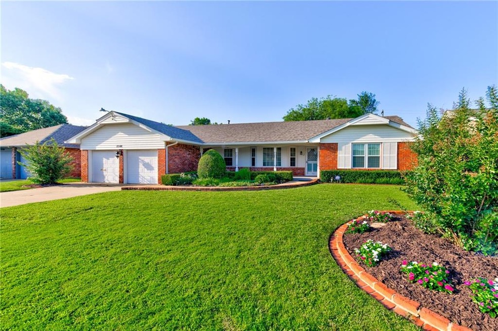 2508 NW 118th St, Oklahoma City, OK 73120 - photo 1