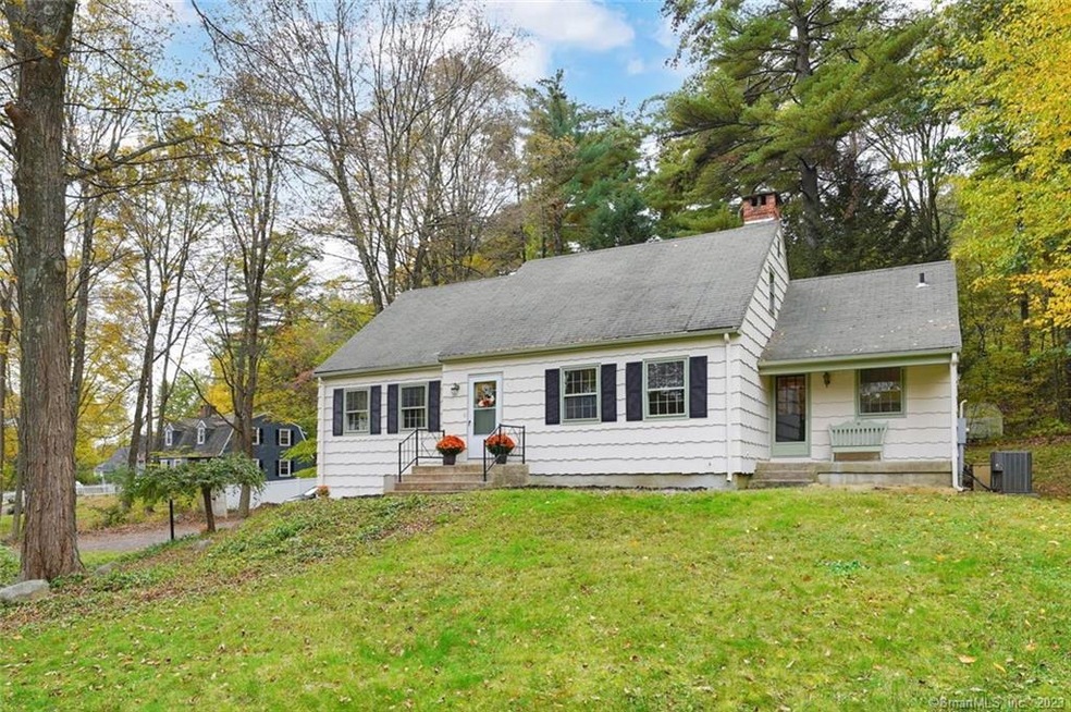 565 Lovely St, Avon, CT 06001 MLS 170605555