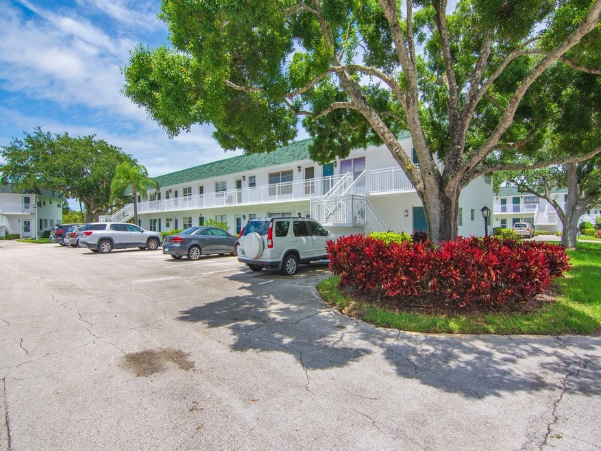 2800 Indian River Blvd N7