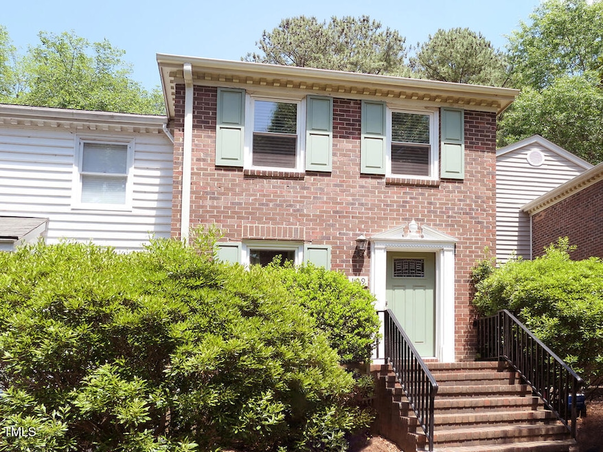 For Rent $1,670/month