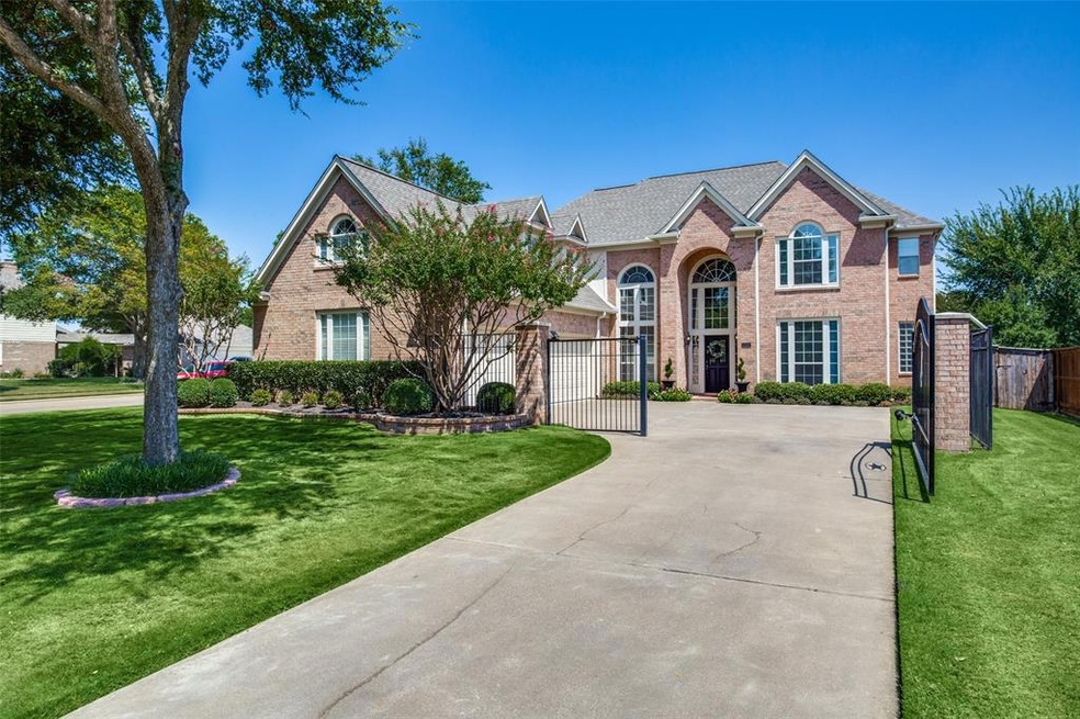 223 Lovegrass Ln, Southlake, TX 76092 - photo 1