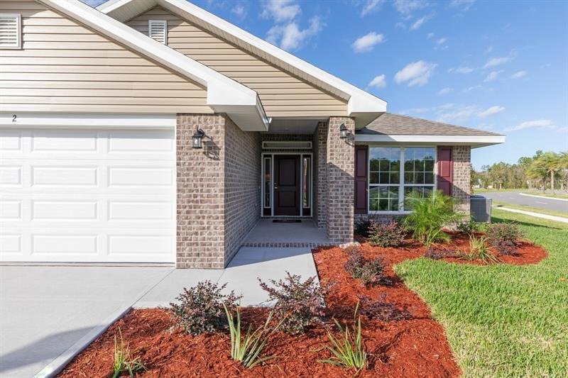 112 Rivertown Rd, Palm Coast, FL 32137 - photo 1