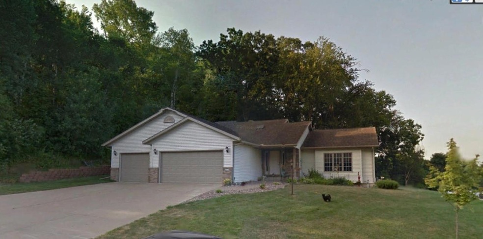 W6575 Apache Court