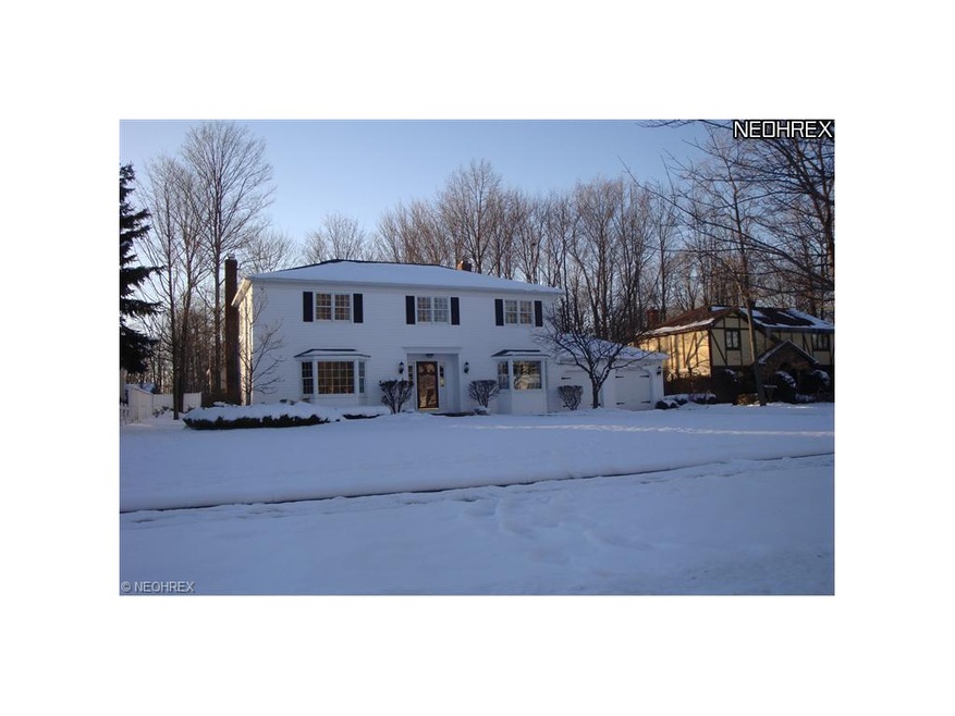 HIGHLAND WOODS. TRADITIONAL COLONIAL