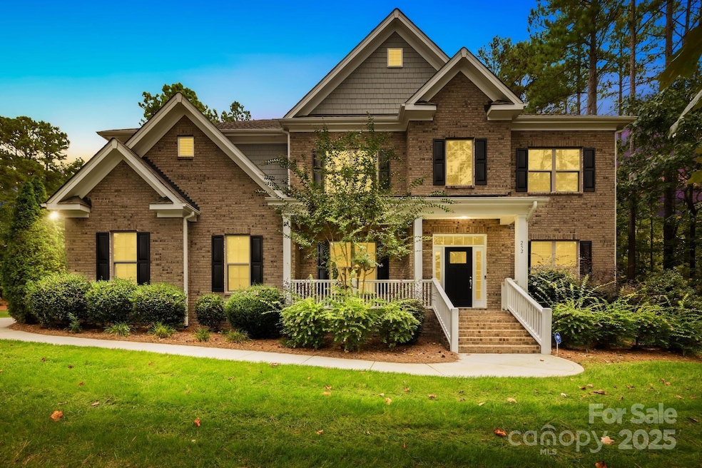 252 Cove Creek Loop, Mooresville, NC 28117 - photo 1