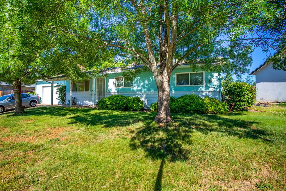 3872 Alma Ave, Redding, CA 96002 - photo 1