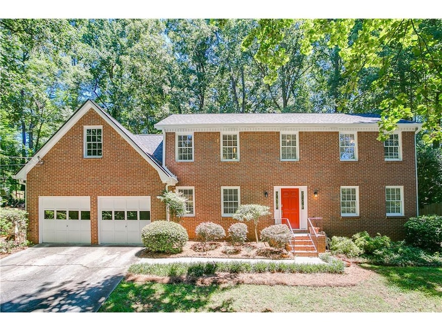 994 Hodges Way, Stone Mountain, GA 30087 - photo 1