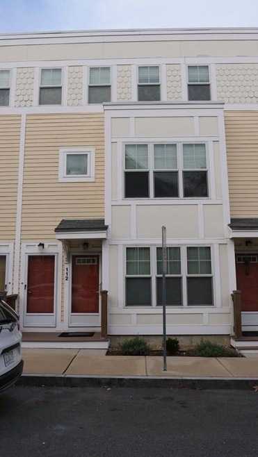 112 Library St, Chelsea, MA 02150 - photo 1