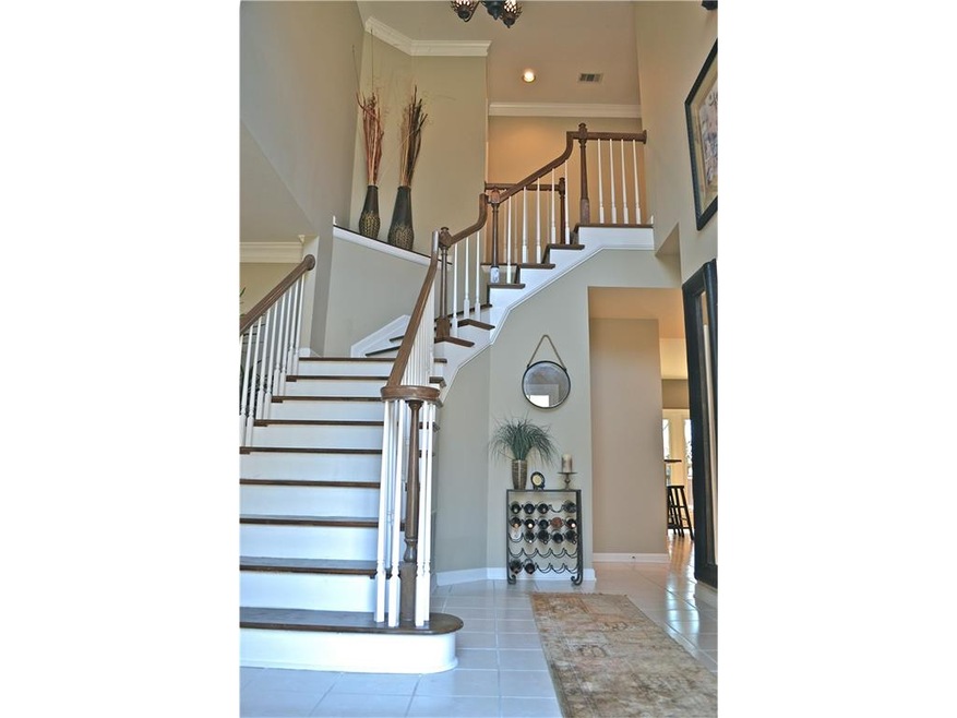 6069 Poplar Bluff Cir, Norcross, GA 30092 - photo 1