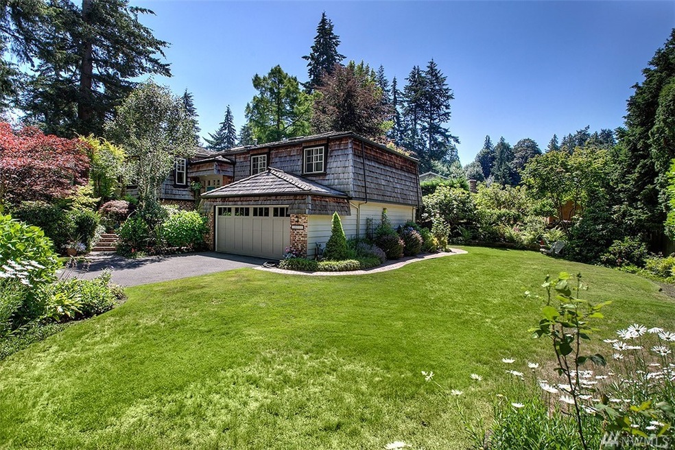 10712 228th St SW, Edmonds, WA 98020 - photo 1