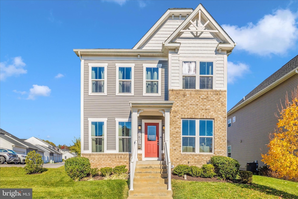 For Sale $600,000 • Co-Listing Agent