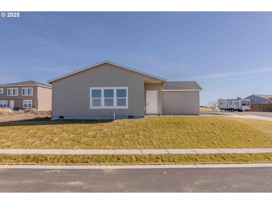 320 Rosalynn Dr, Stanfield, OR 97875 - photo 1