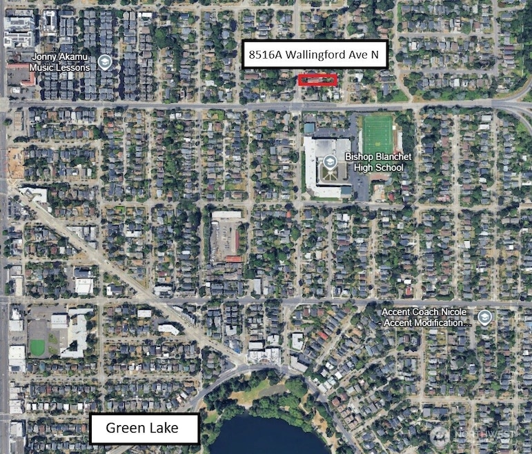 8516 Wallingford Ave N unit B, Seattle, WA 98103 - photo 1