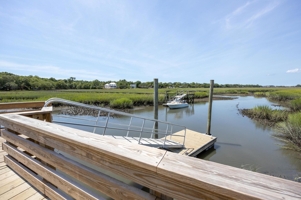 Community Dock