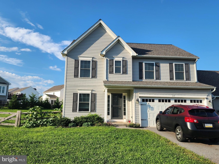 Under Contract $465,000