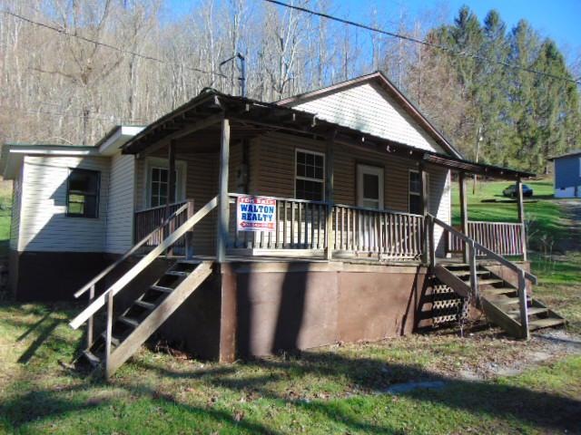 1323 Point Mtn Rd Webster Springs, WV