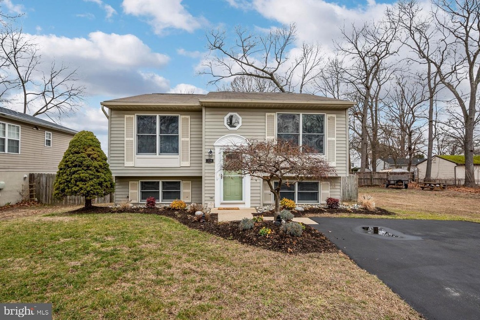 770 209th St, Pasadena, MD 21122 - photo 1