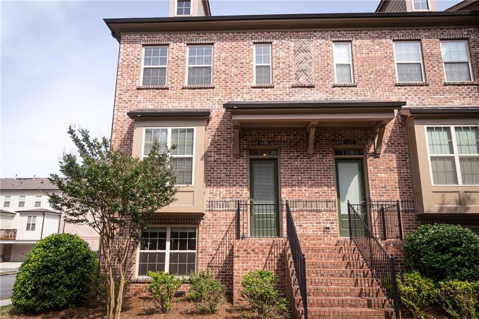 1099 Township Square, Alpharetta, GA 30022 - photo 1