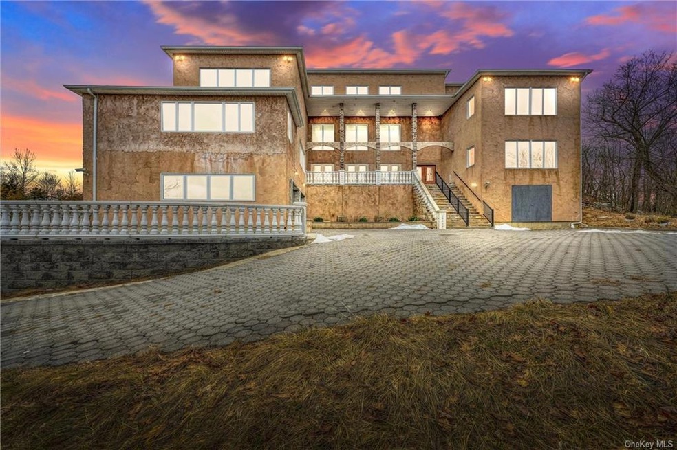 18 Susan Ct, Tuxedo Park, NY 10987 - photo 1