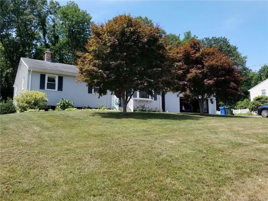 59 Knollcrest Rd, Norwich, CT 06360 - photo 1