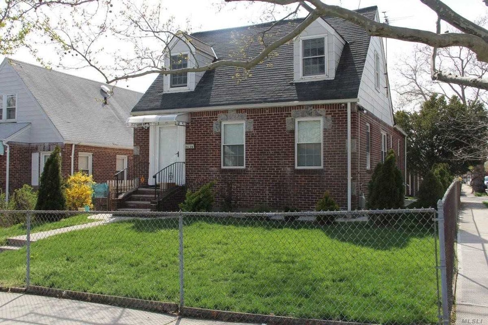 4628 192nd St, Flushing, NY 11358 - photo 1